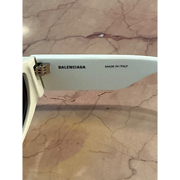 BALENCIAGA Max Sunglasses in Ivory New with Case Womens BB0258S-003 Sunnies - Picture 10 of 16